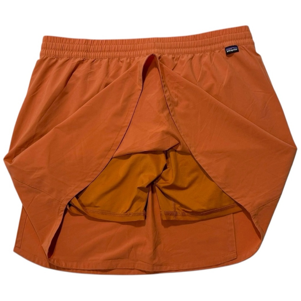 Patagonia Women's Fleetwith Skort in Sienna Clay color - Large - Picture 3 of 5